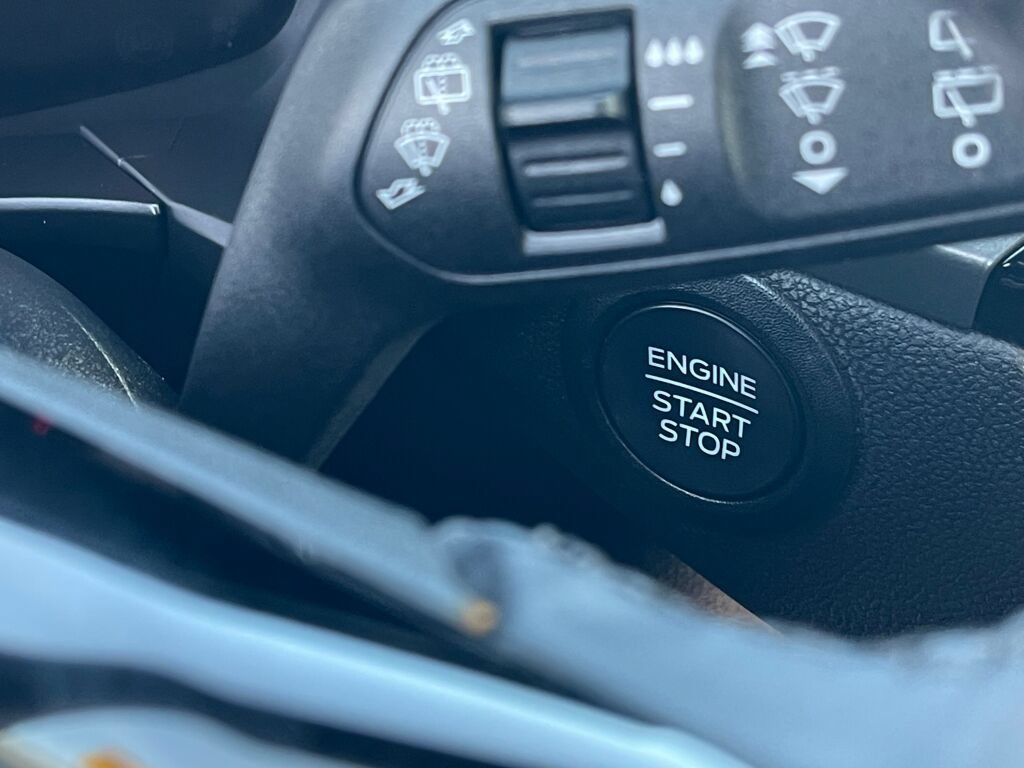 Certified 2023 Ford Escape Active AWD/4WD image 14