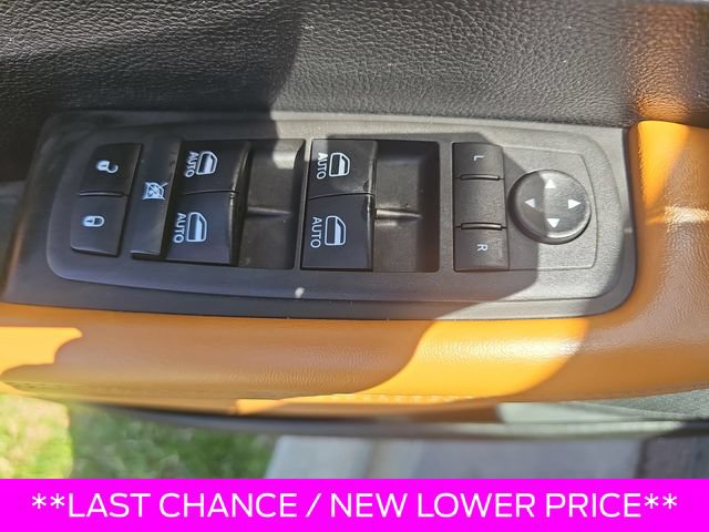 Used 2022 Chrysler Pacifica Pinnacle AWD/4WD image 28