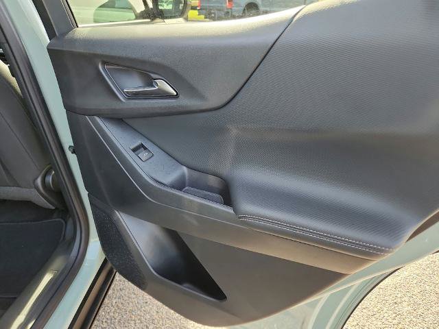 Used 2026 Chevrolet Equinox LT FWD image 28