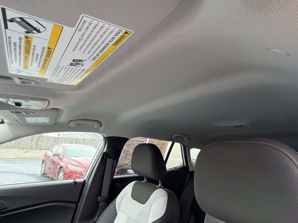 Used 2024 Chevrolet Trax LS FWD image 33