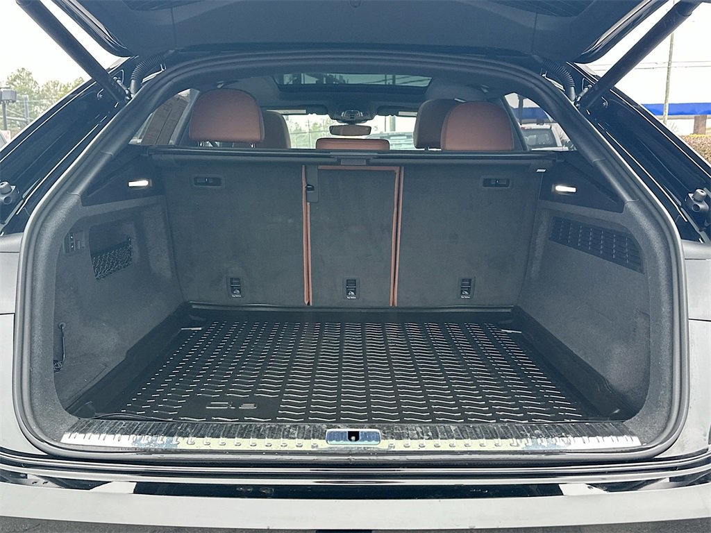 Used 2026 Audi Q8 Premium Plus image 16