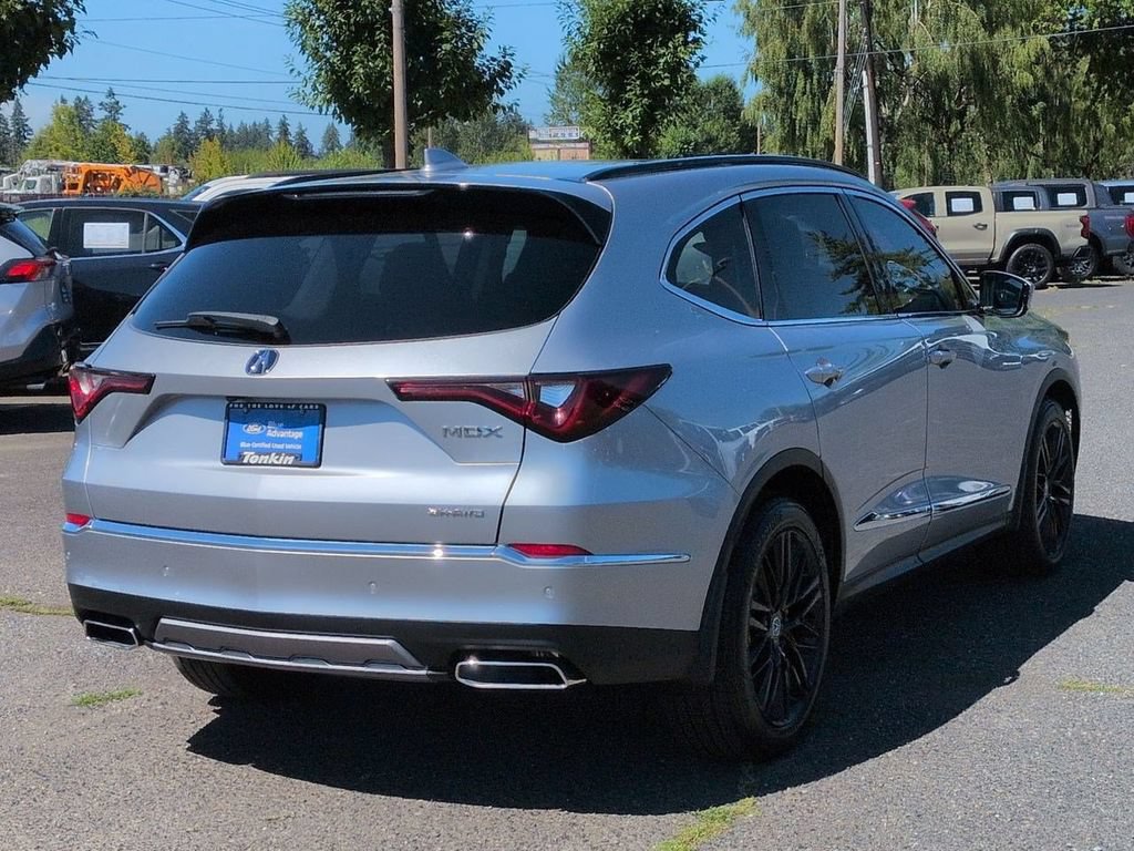 Used 2025 Acura MDX SH-AWD w/ Technology Package image 5