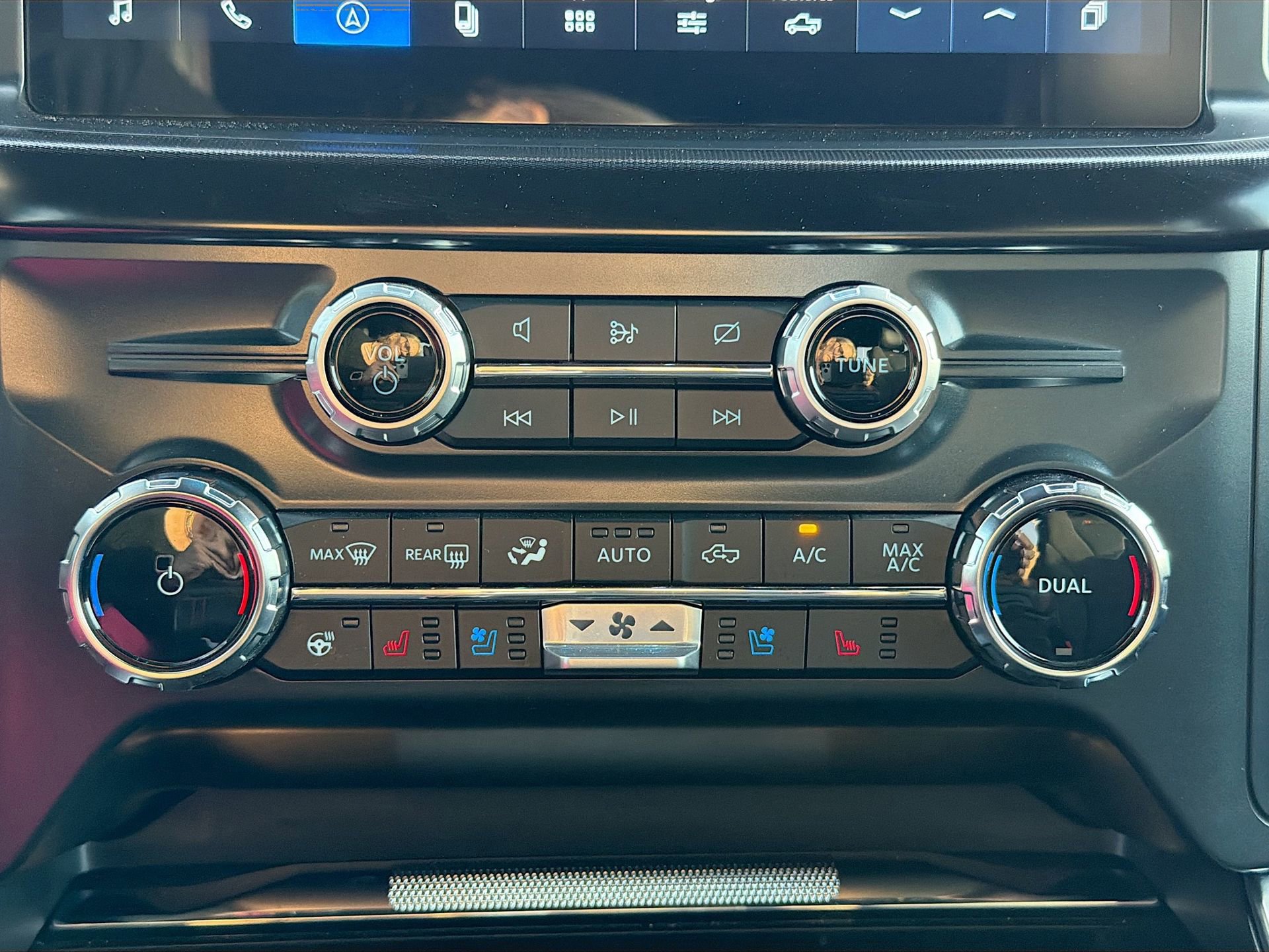 Certified 2024 Ford F150 Raptor w/ Equipment Group 803A Raptor R image 21