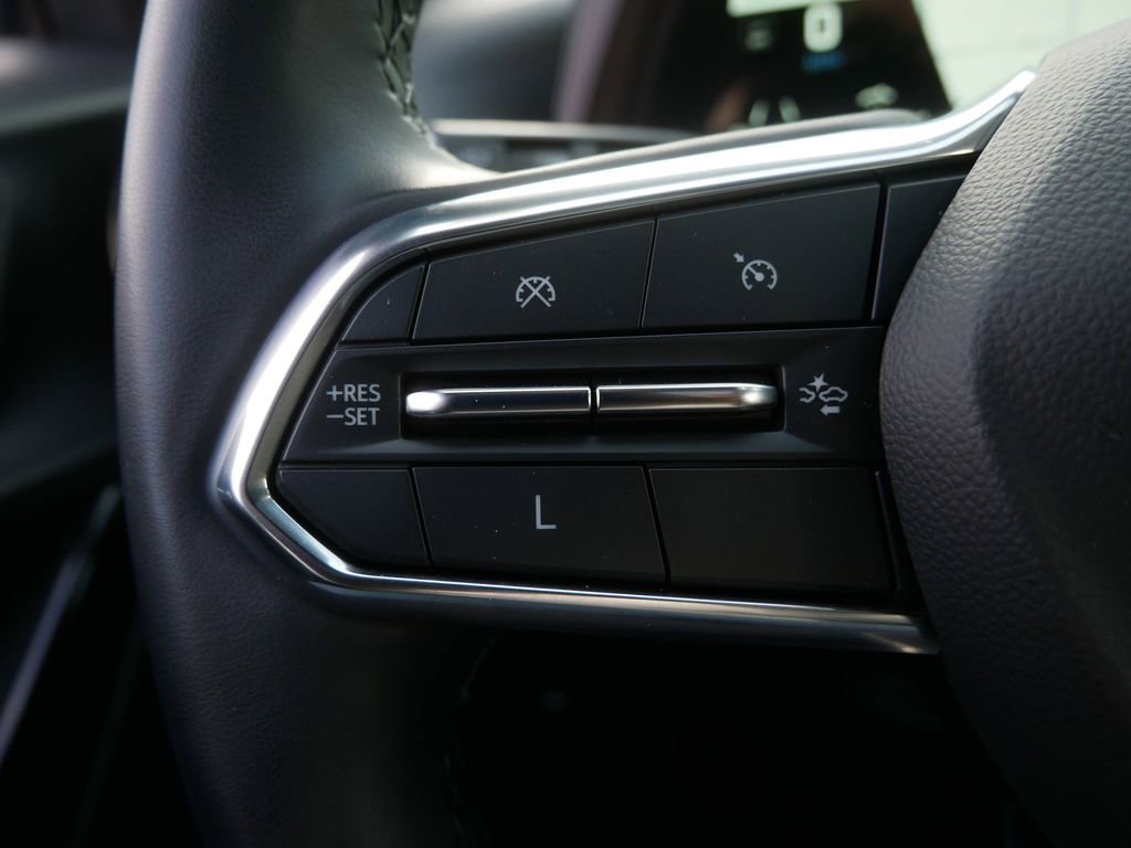 Used 2025 Chevrolet Equinox LT image 19