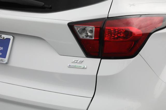 Certified 2019 Ford Escape SE FWD image 8