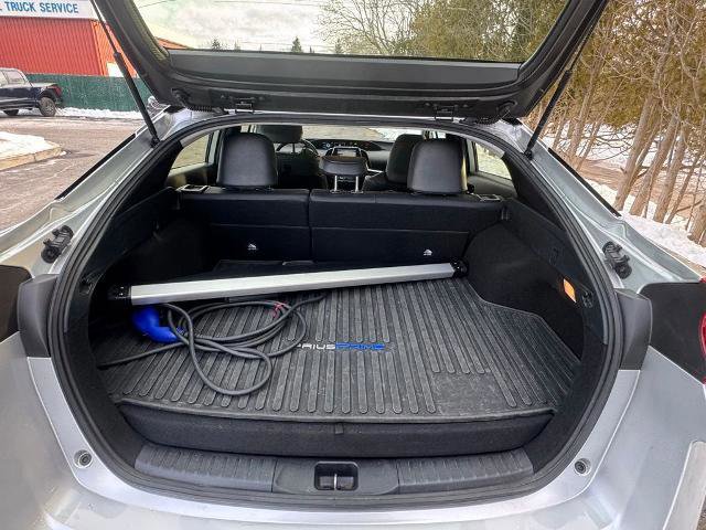 Used 2022 Toyota Prius Prime XLE image 7
