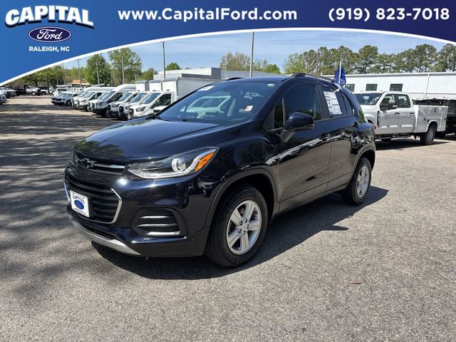Used 2021 Chevrolet Trax LT image 1