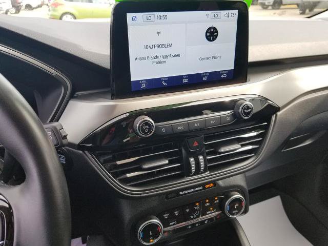 Certified 2024 Ford Escape Active AWD/4WD image 19