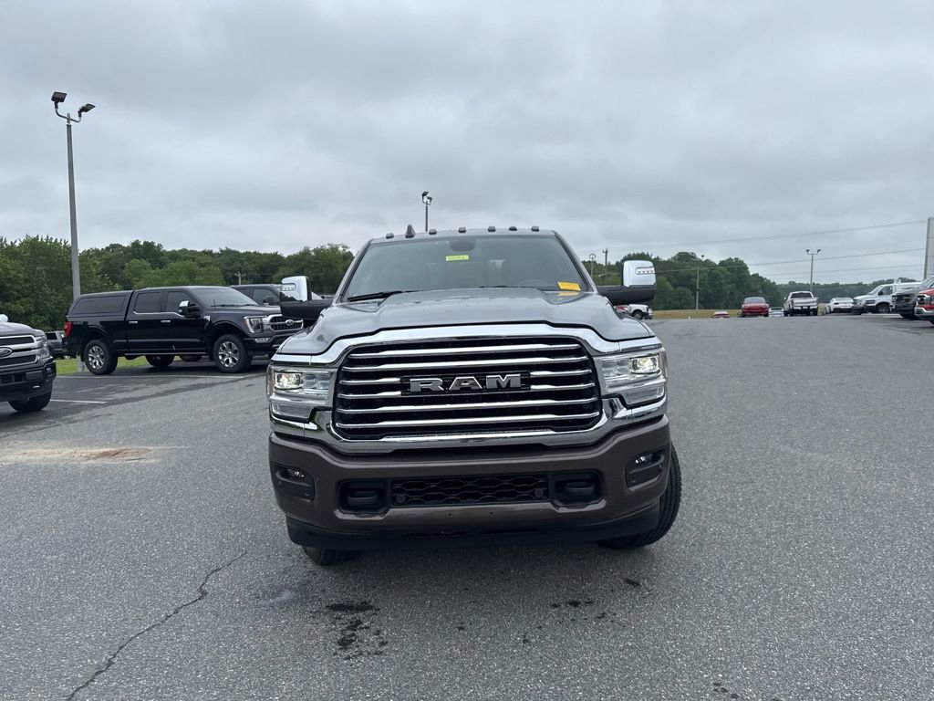 Used 2023 RAM 2500 Limited AWD/4WD image 2