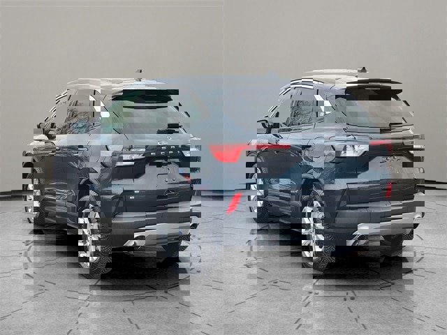 Certified 2022 Ford Escape SE image 10