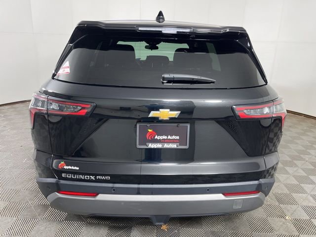 Used 2026 Chevrolet Equinox LT AWD/4WD image 4