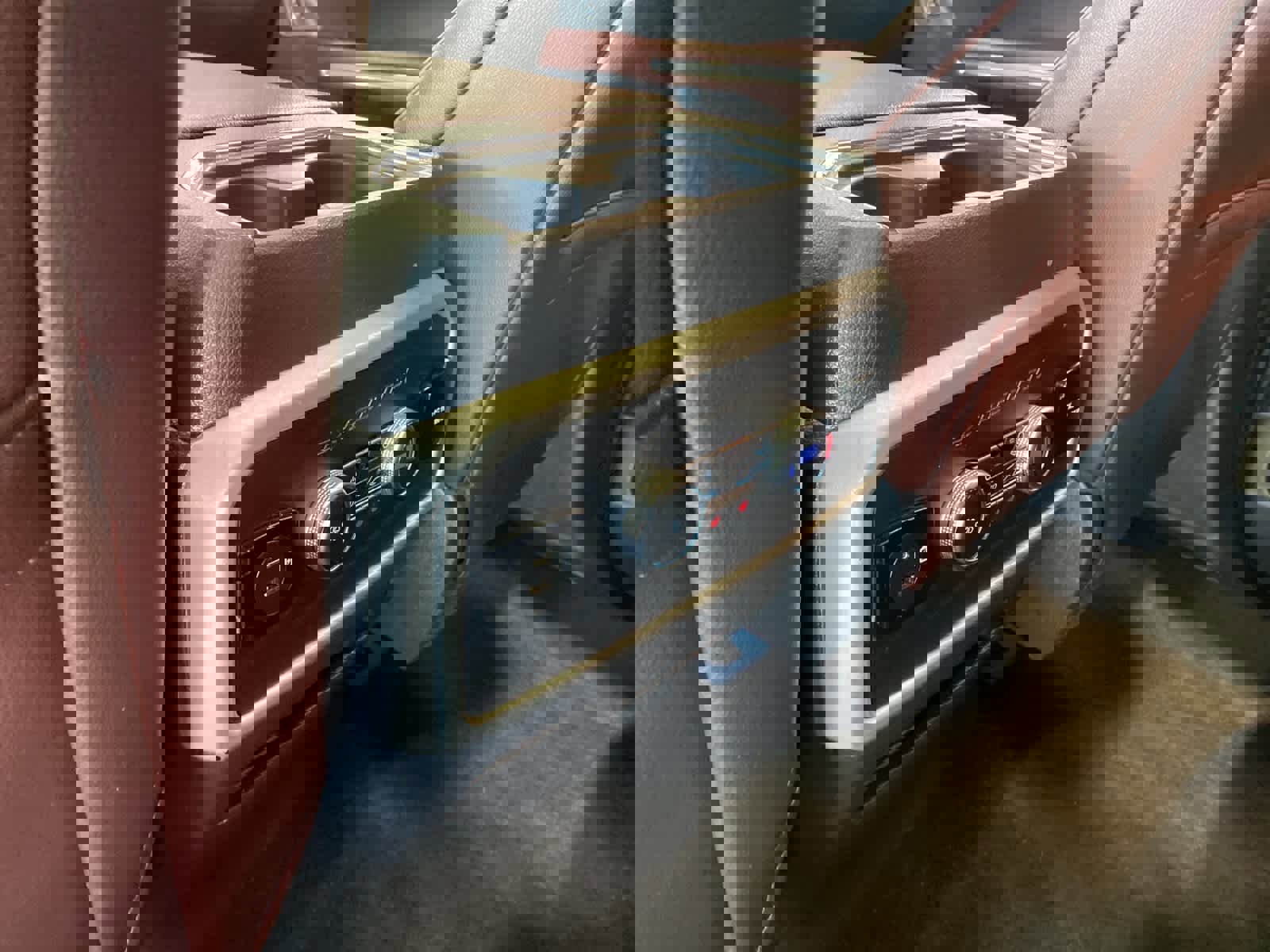 Certified 2022 Ford Expedition Limited image 27