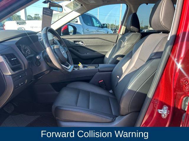 Used 2024 Nissan Rogue SV w/ SV Premium Package FWD image 11
