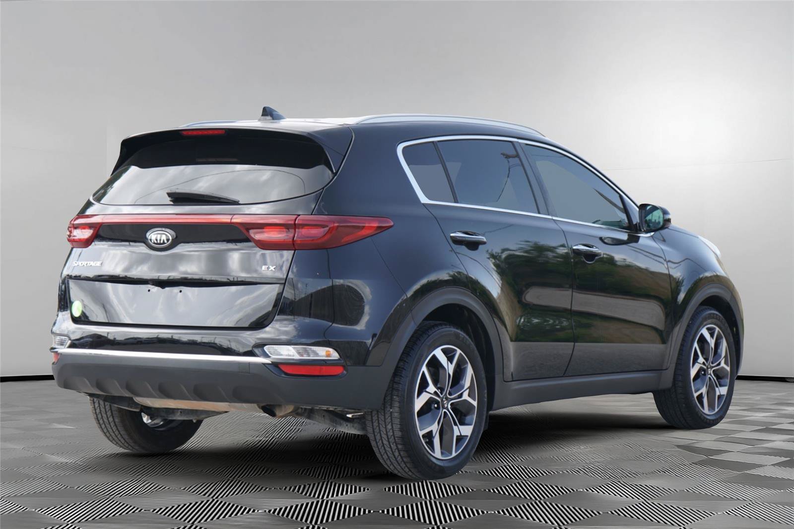 Used 2021 Kia Sportage EX FWD image 5