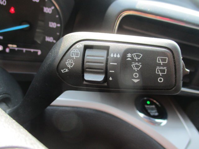 Certified 2021 Ford Explorer XLT w/ Equipment Group 202A AWD/4WD image 10