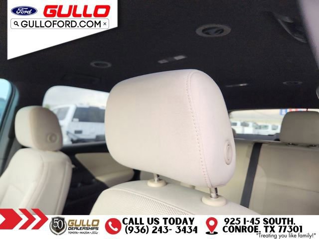 Used 2023 Chevrolet Traverse LS image 17