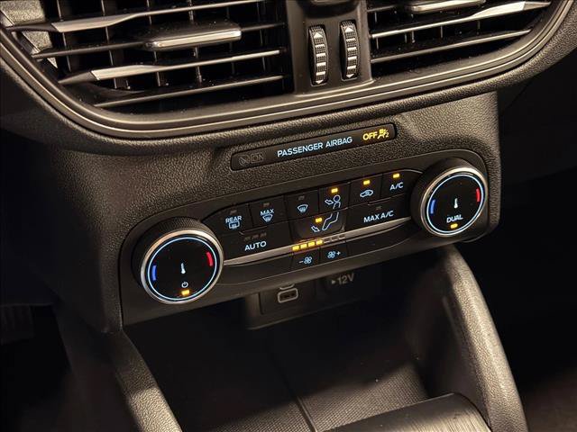 Certified 2025 Ford Escape Active FWD image 16