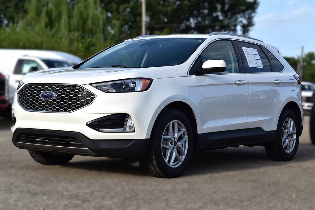 Certified 2023 Ford Edge SEL w/ Convenience Package