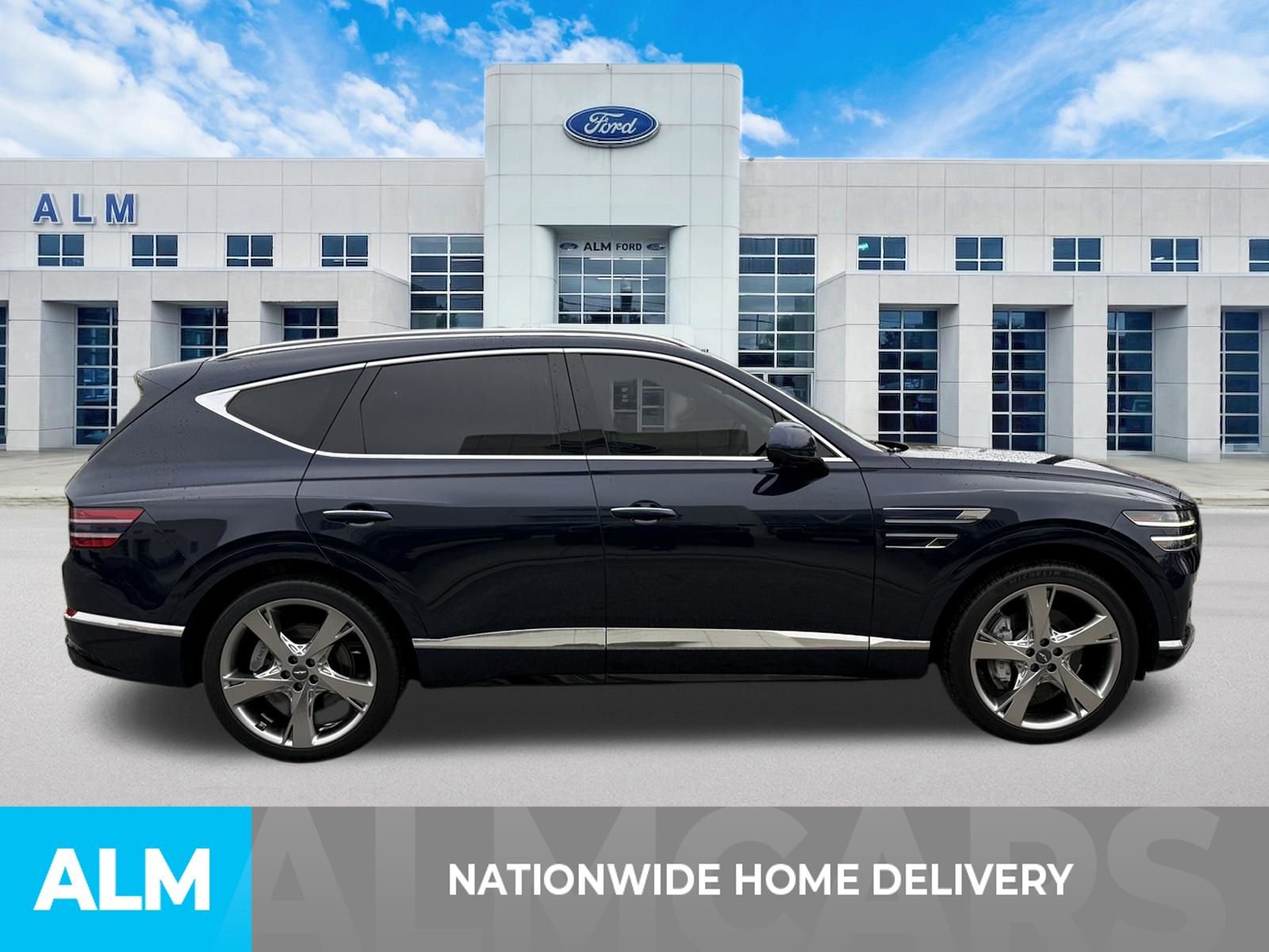 Used 2023 Genesis GV80 2.5T w/ Prestige Package image 4