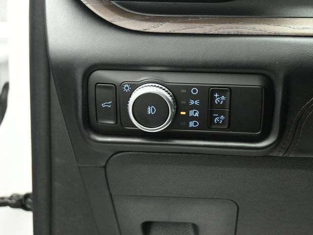 Certified 2023 Ford Explorer Platinum w/ Technology Package image 26