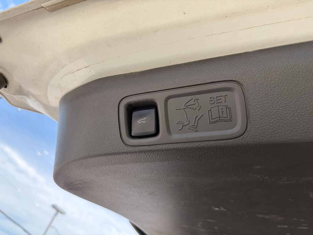 Certified 2021 Ford Expedition Max XLT AWD/4WD image 16
