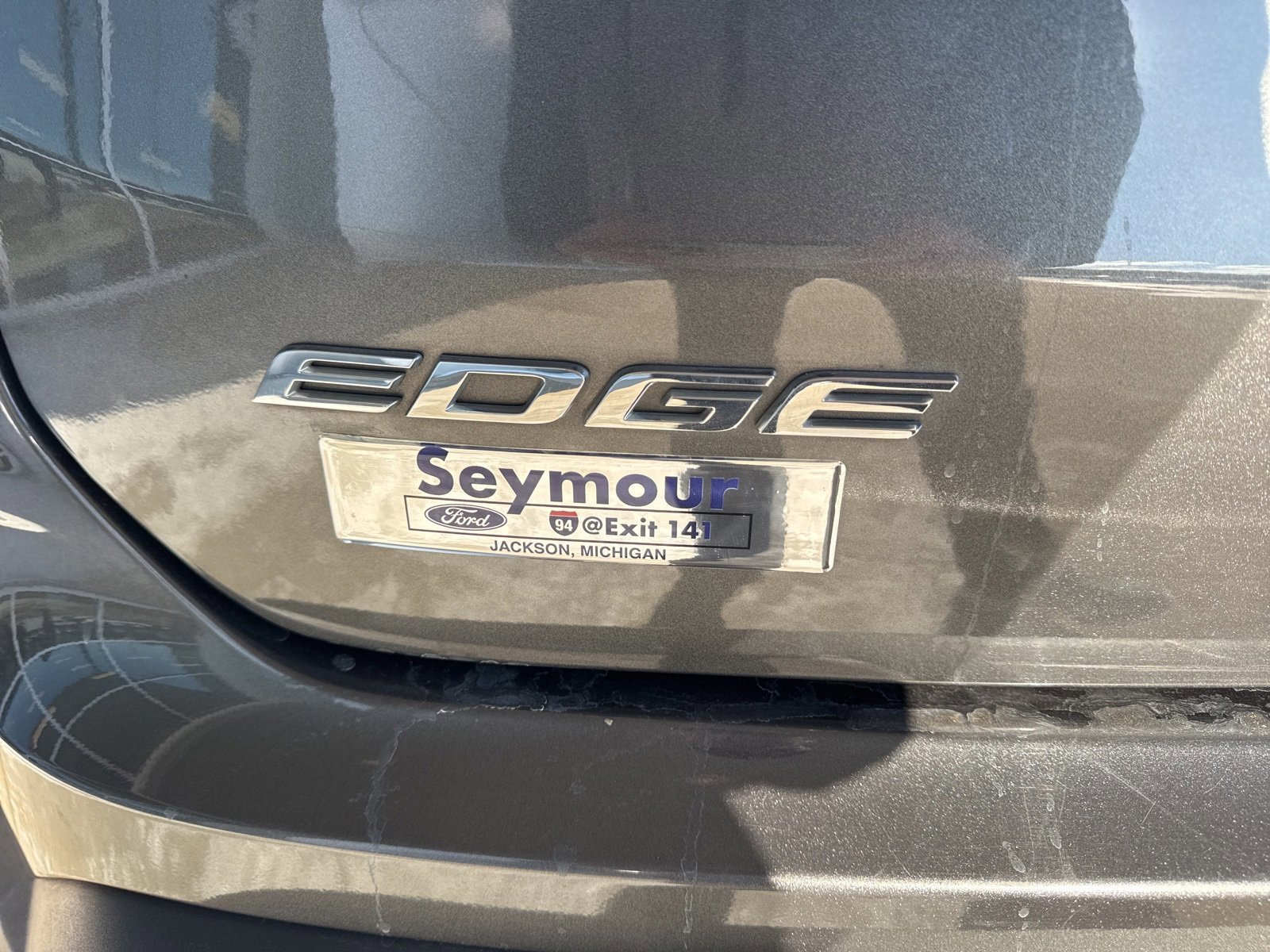 Certified 2020 Ford Edge SE image 15