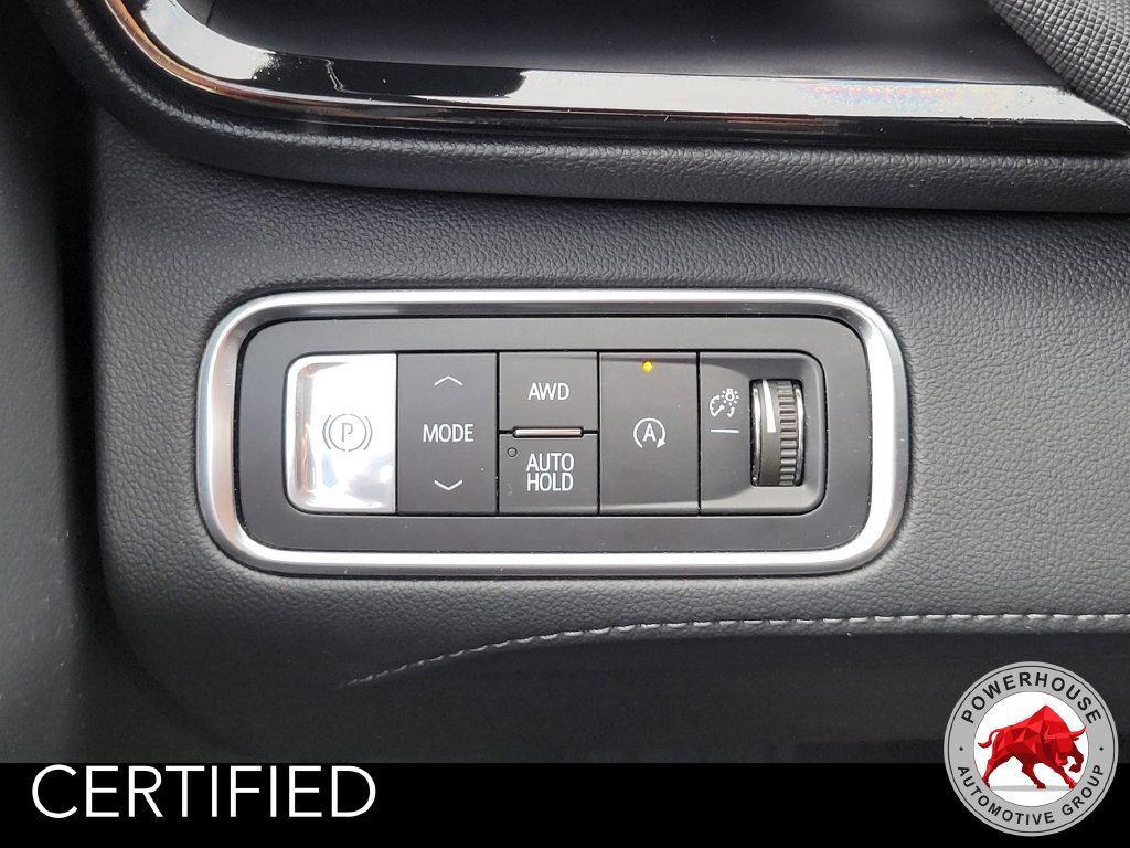 Used 2025 Buick Enclave Preferred AWD/4WD image 30