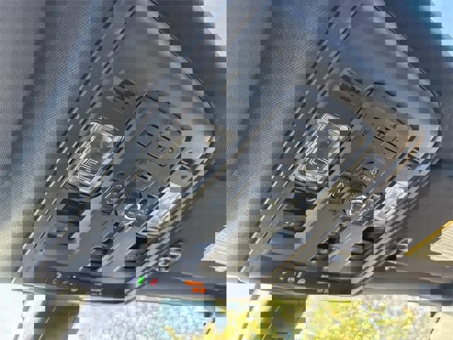 Used 2022 GMC Yukon XL Denali w/ Max Trailering Package image 34