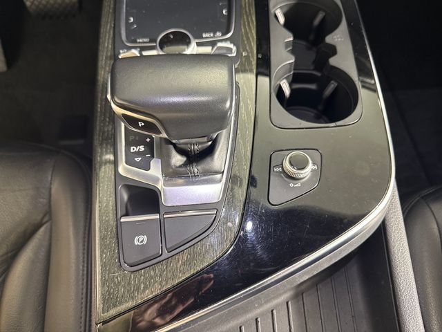 Used 2019 Audi Q7 3.0T Premium Plus w/ Premium Plus Package AWD/4WD image 37