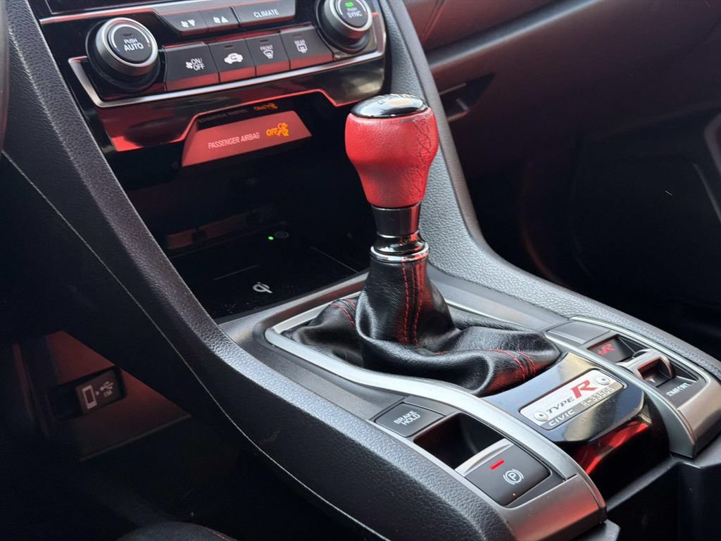 Used 2019 Honda Civic Type R image 16
