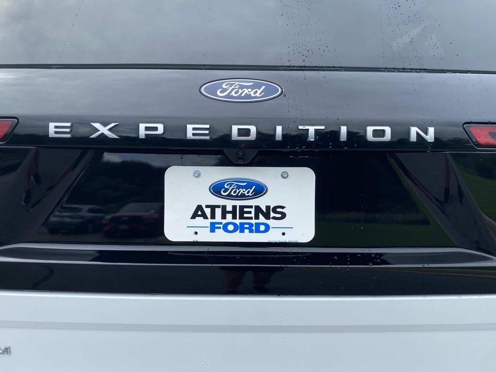 Certified 2025 Ford Expedition Max Platinum AWD/4WD image 5