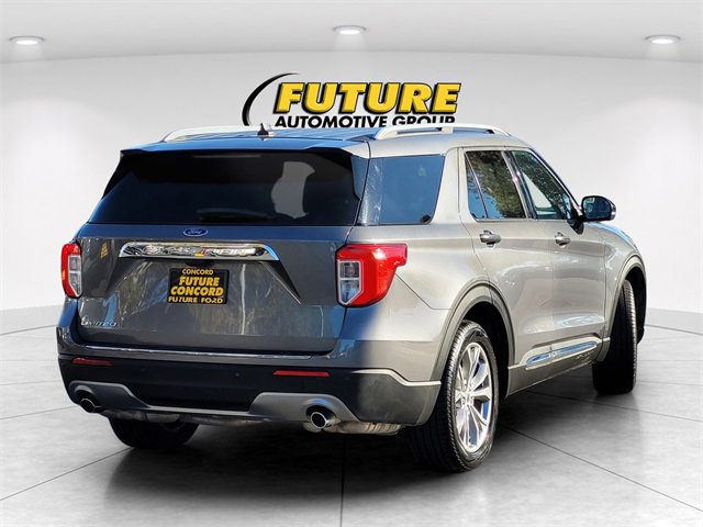 Certified 2022 Ford Explorer Limited w/ Equipment Group 301A image 5