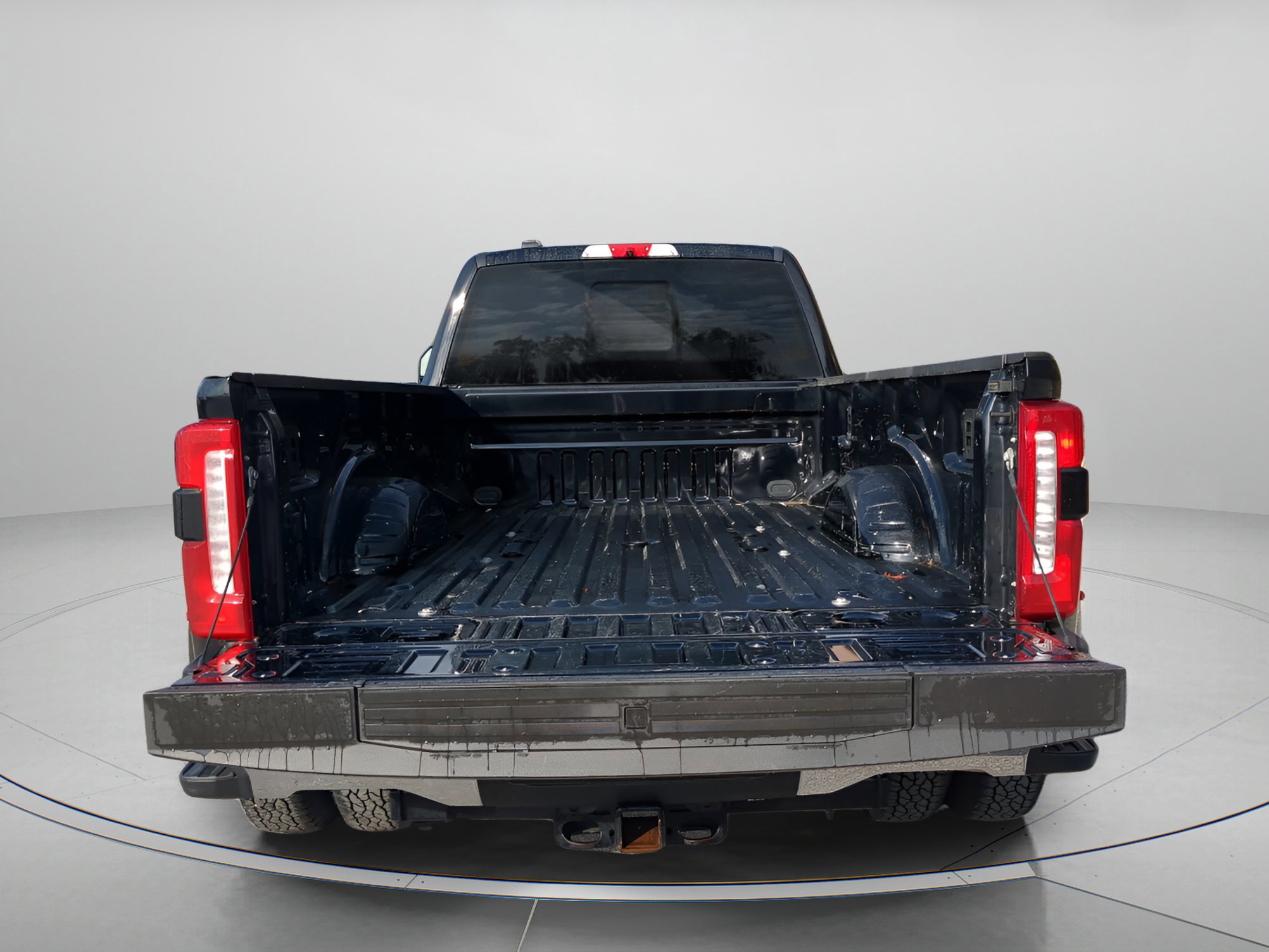 Certified 2024 Ford F350 Lariat w/ Lariat Ultimate Package image 38