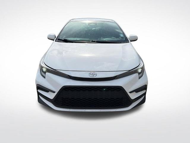Used 2023 Toyota Corolla SE FWD image 3