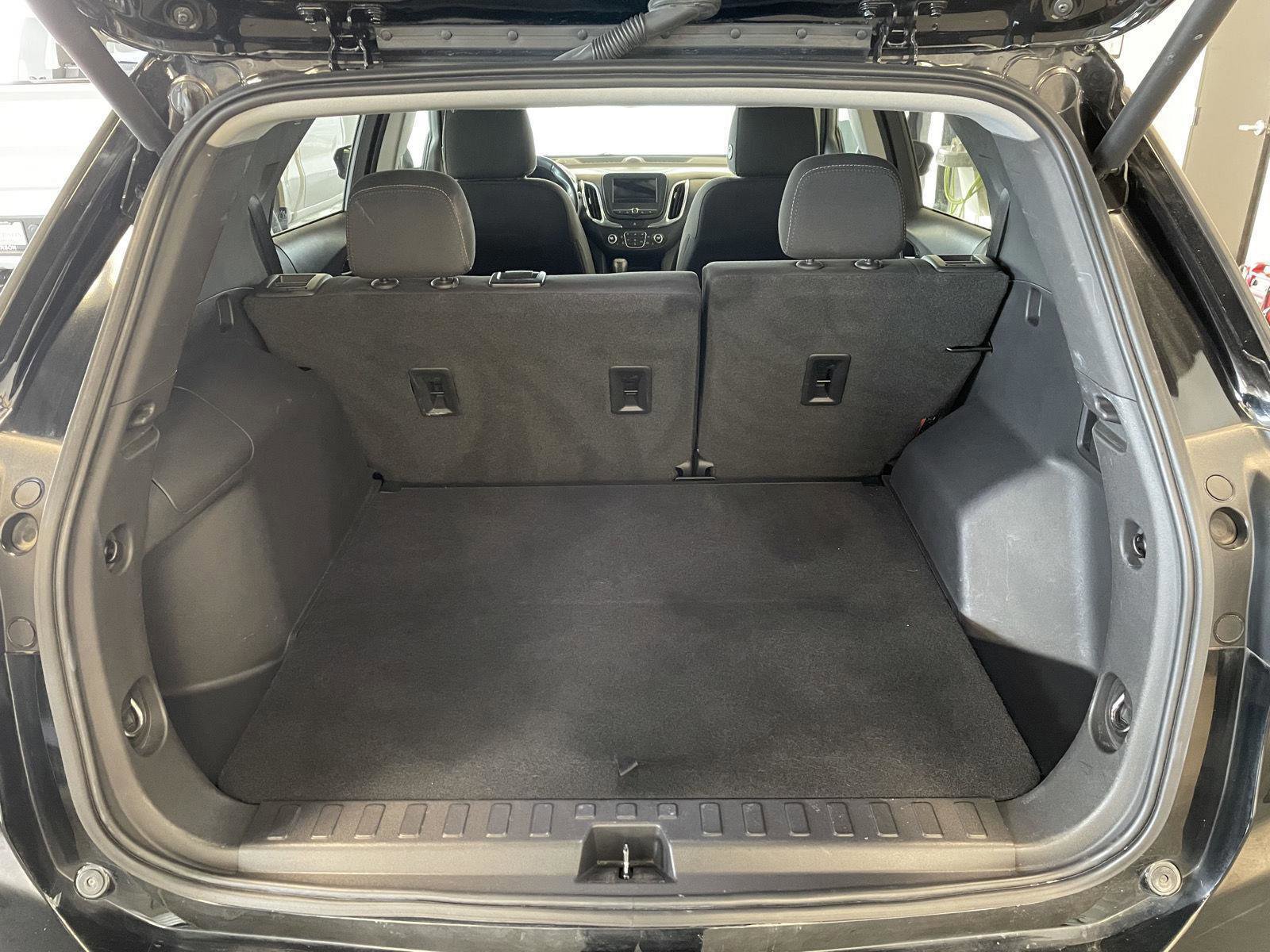 Used 2021 Chevrolet Equinox LT image 43