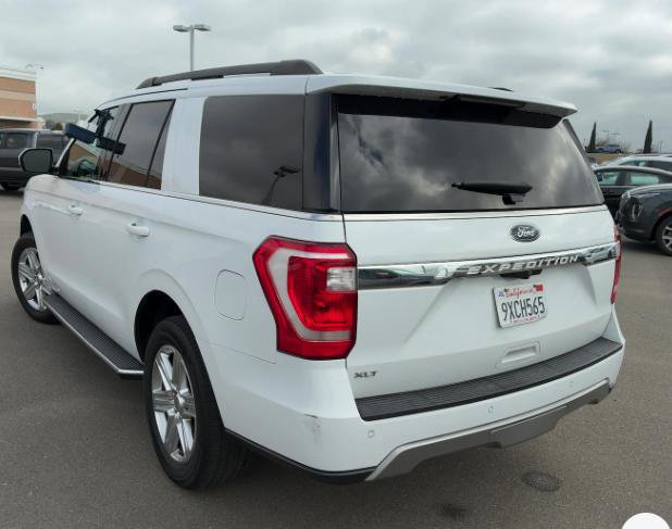 Certified 2019 Ford Expedition XLT w/ Equipment Group 202A image 5