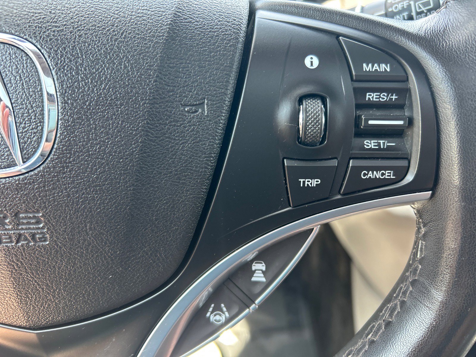 Used 2018 Acura MDX SH-AWD w/ Technology Package image 28