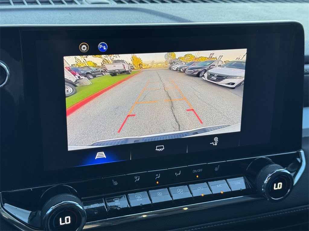 Used 2023 Chevrolet Colorado LT w/ LT Convenience Package II image 14