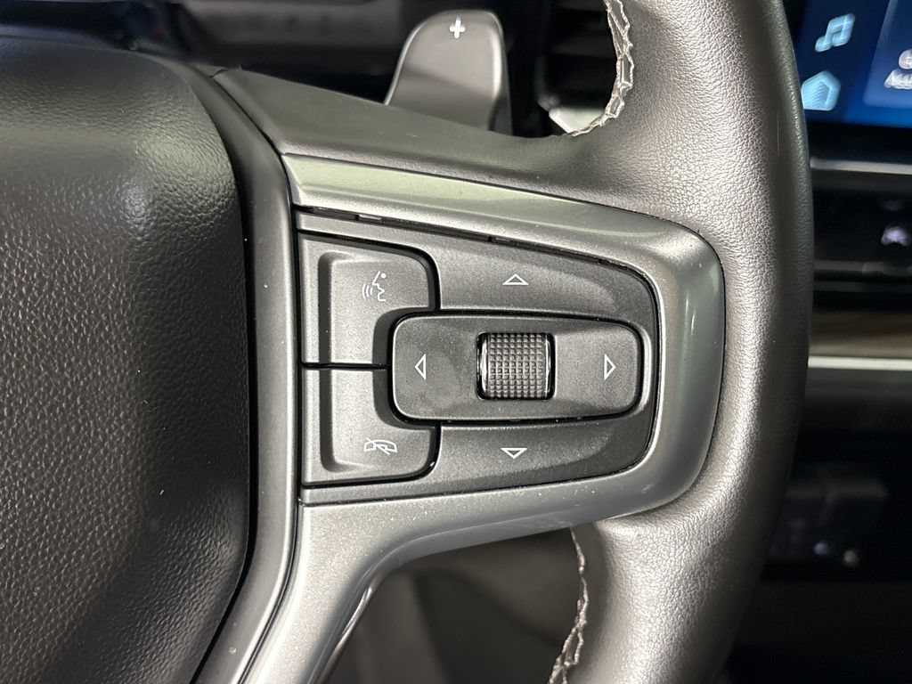 Used 2024 Chevrolet Silverado 1500 RST w/ Redline Edition AWD/4WD image 18