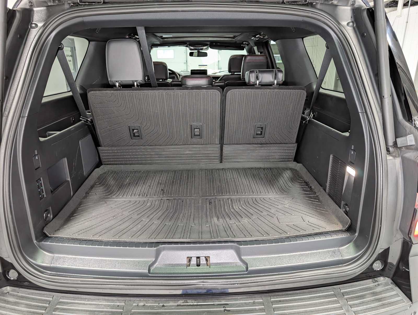 Certified 2022 Ford Expedition Max Limited AWD/4WD image 7