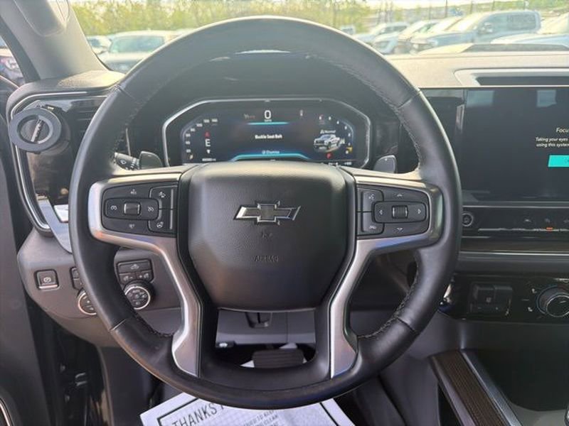 Used 2023 Chevrolet Silverado 1500 LT Trail Boss w/ Convenience Package II image 6