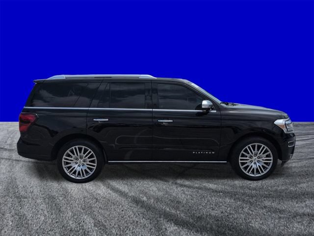Certified 2022 Ford Expedition Platinum RWD image 3