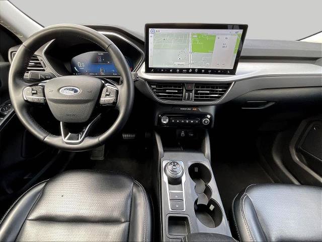 Certified 2024 Ford Escape Platinum AWD/4WD image 9