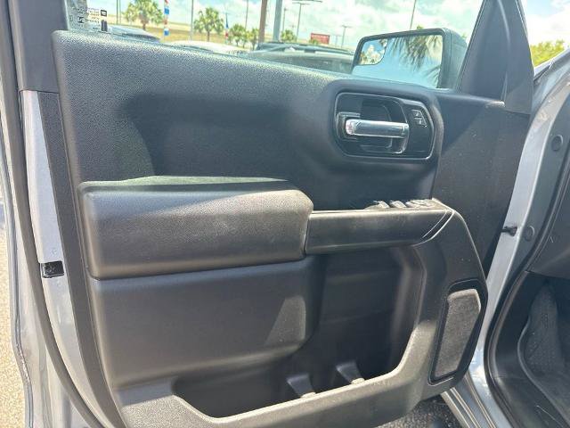 Used 2025 Chevrolet Silverado 1500 Custom w/ Turbomax Blackout Package RWD image 15