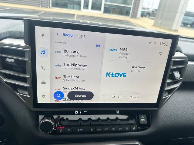 Used 2025 Toyota Tundra Limited image 9