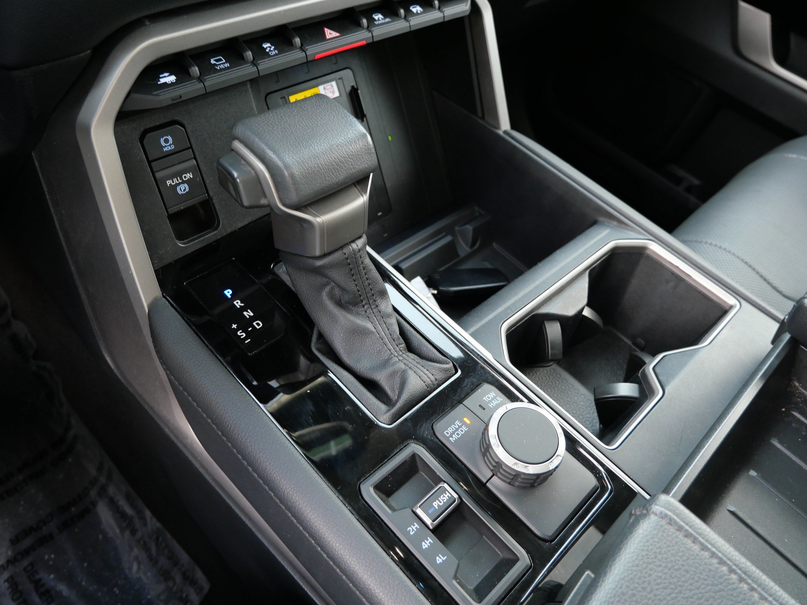 Used 2022 Toyota Tundra Limited AWD/4WD image 24