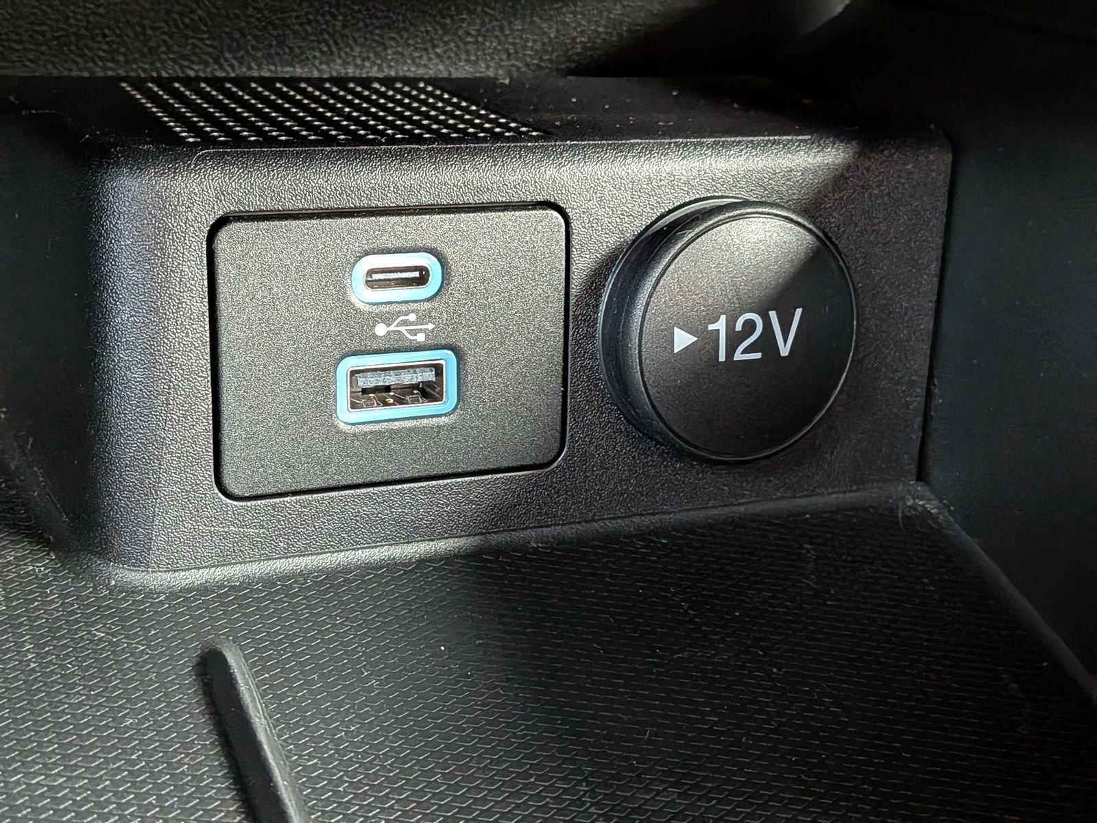 Certified 2023 Ford Escape ST-Line Select w/ Tech Pack #1 image 26