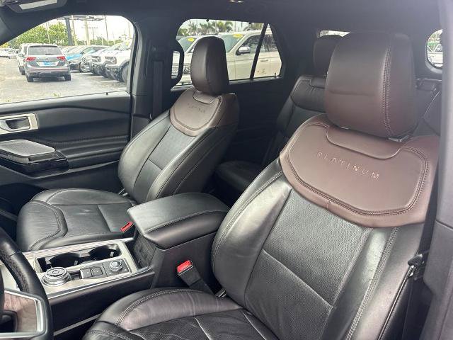 Certified 2023 Ford Explorer Platinum w/ Technology Package AWD/4WD image 10
