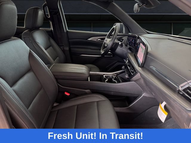 Used 2025 Chevrolet Traverse LT w/ Sun and Wheel Package FWD image 15