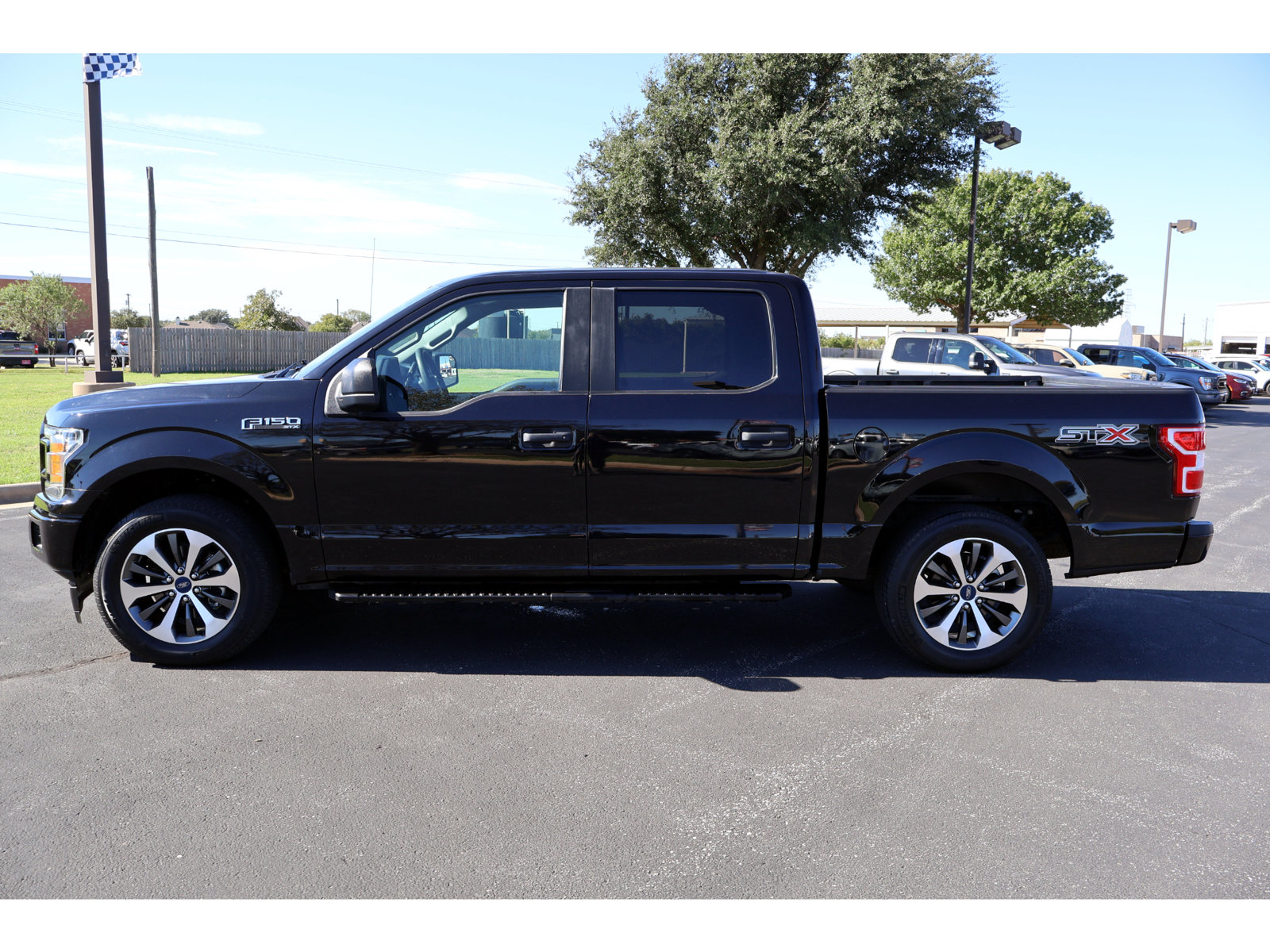 Certified 2019 Ford F150 XL w/ Equipment Group 101A Mid RWD image 2